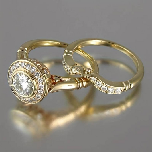 Vintage Glamorous Gold Ring Set