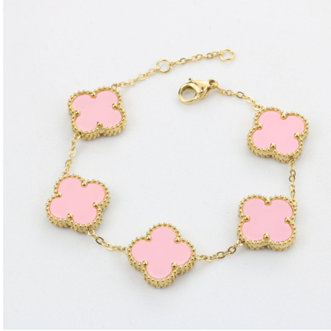 Elegant Four-Leaf Clover Bracelet