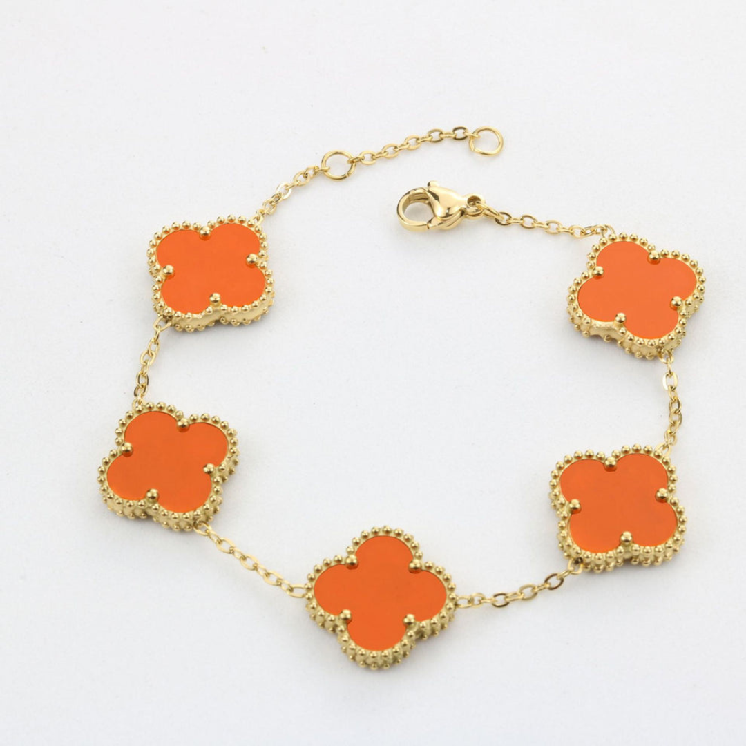 Elegant Four-Leaf Clover Bracelet