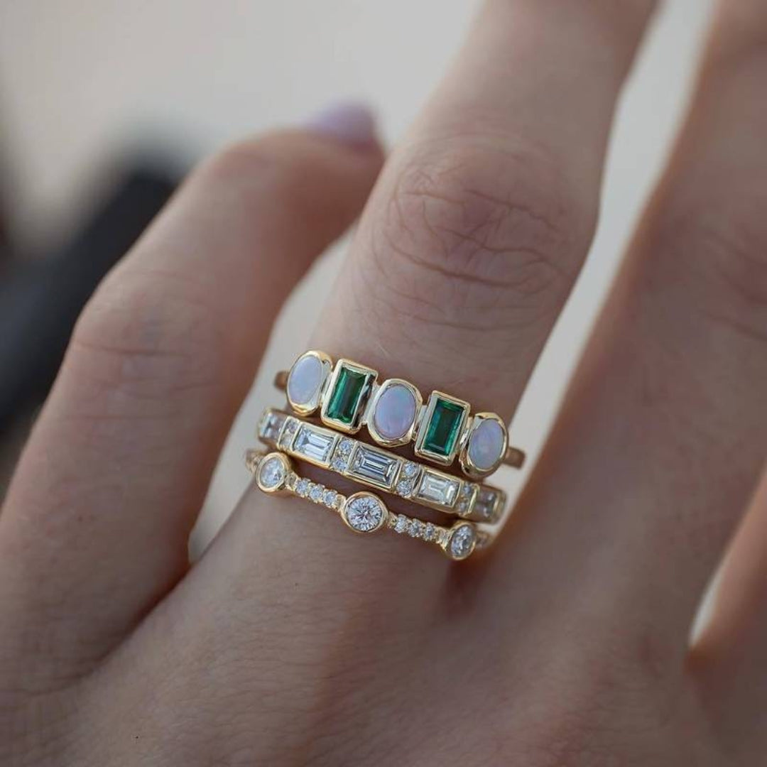 Elegant Vintage Opal Ring