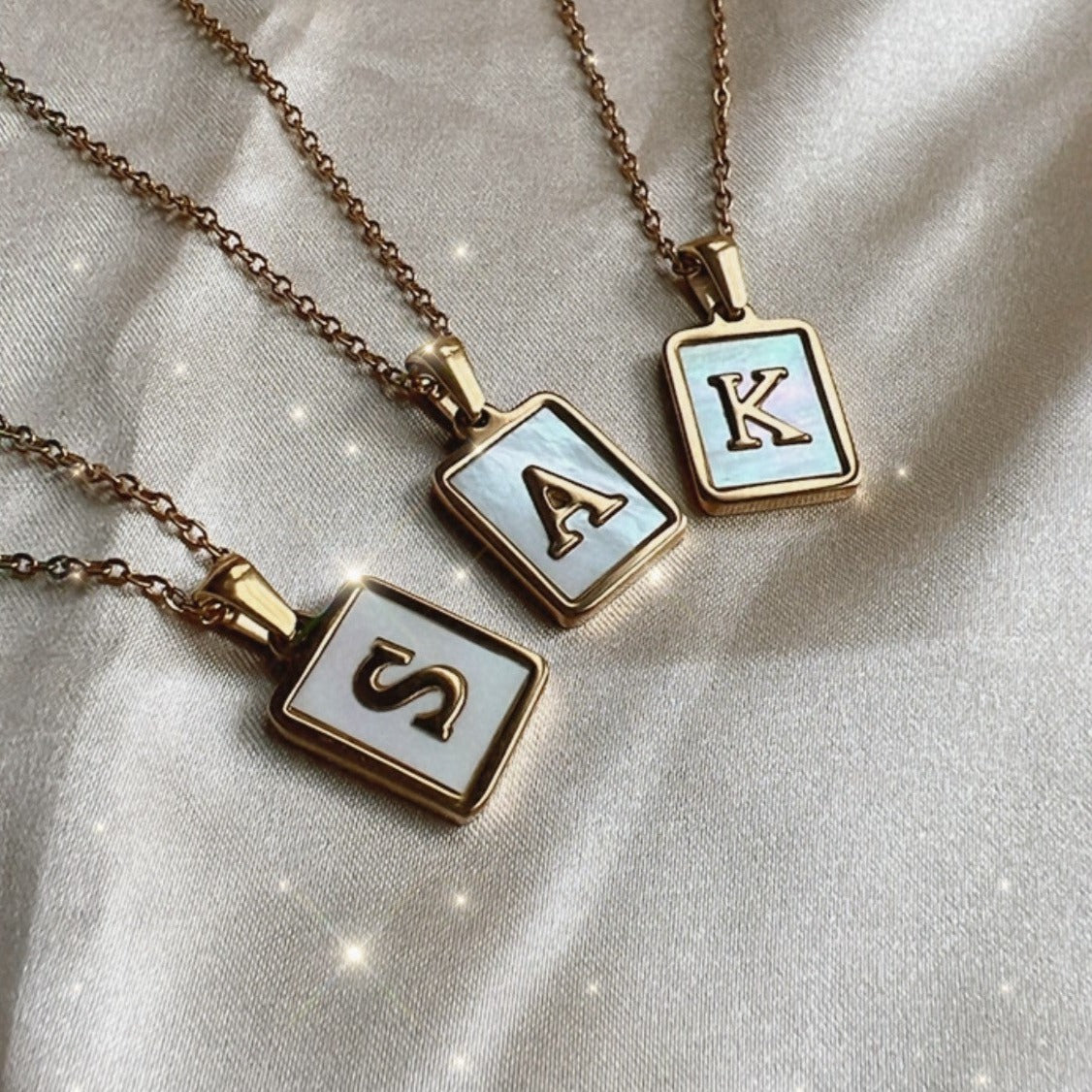 Initial Letter Pendant Necklace - Greta