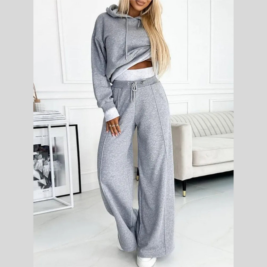 Antonia | Women’s Hoodie and Pants Set | Casual Comfort