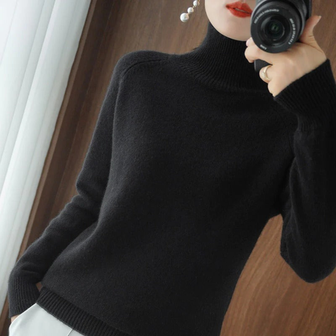 Esme | Women’s Turtleneck Sweater | Winter