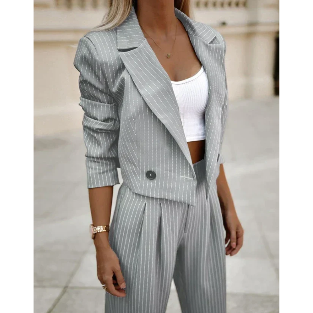 Caroline | Women’s Comfortable Suit | Elegant Fit