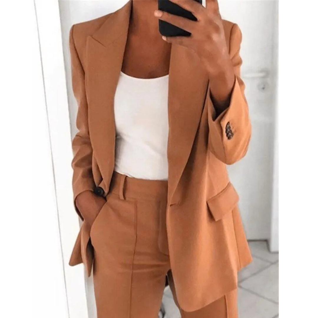 Brielle | Women’s Suit | Flattering Fit