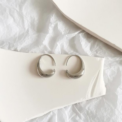 Elegant Crescent Earrings