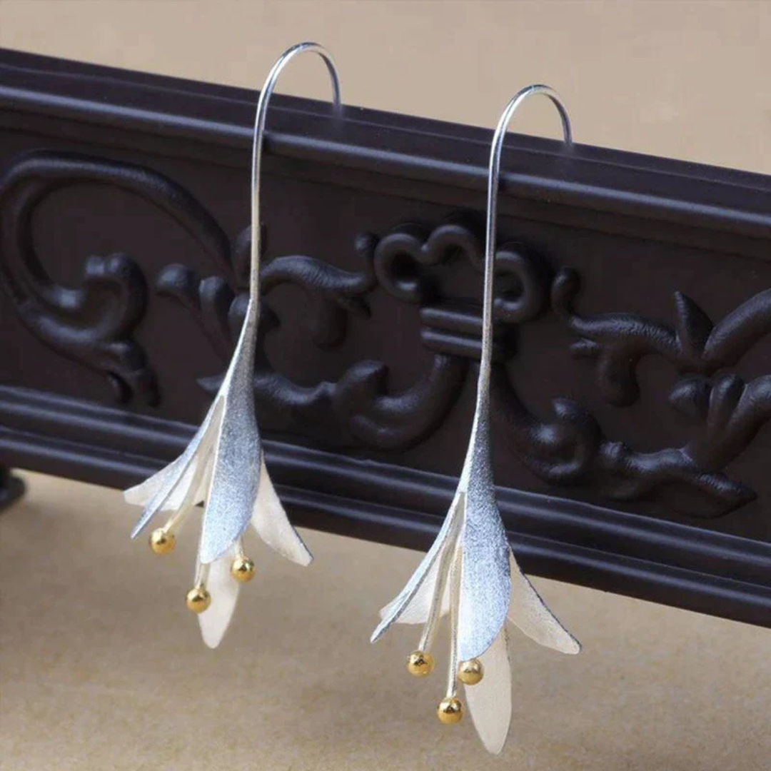 Elegant Bloom Floral Earrings