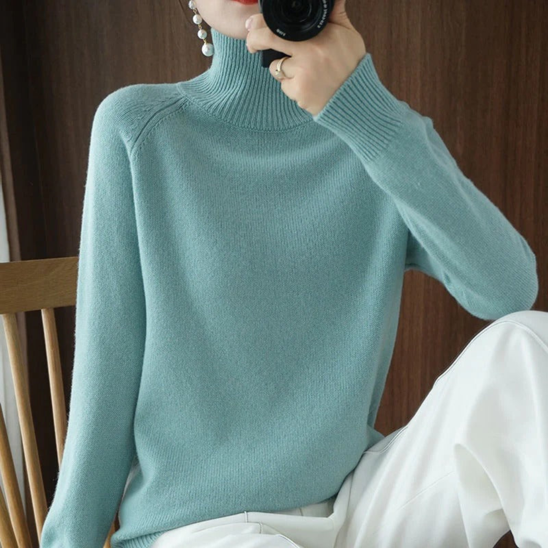 Esme | Women’s Turtleneck Sweater | Winter