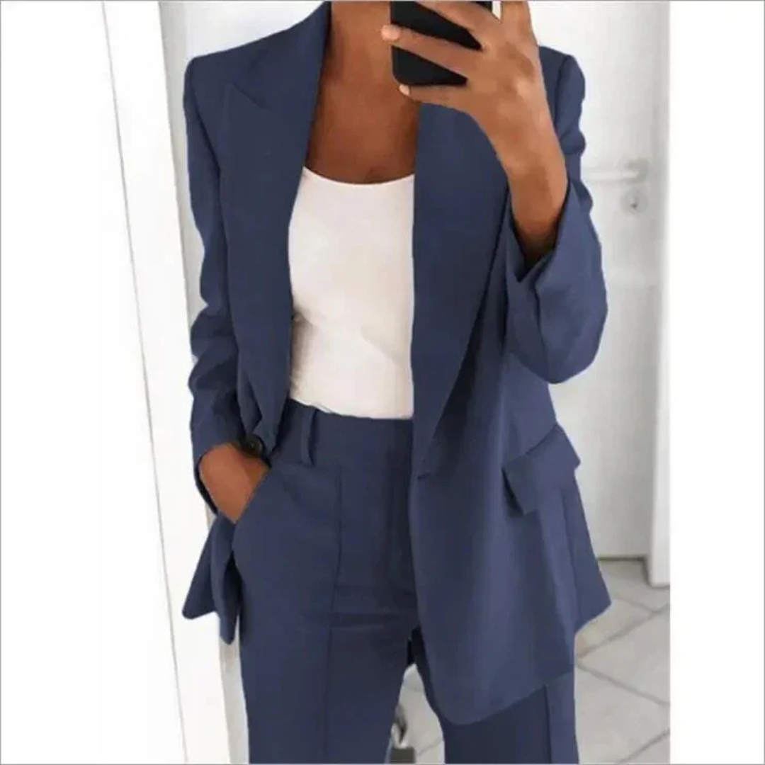 Brielle | Women’s Suit | Flattering Fit