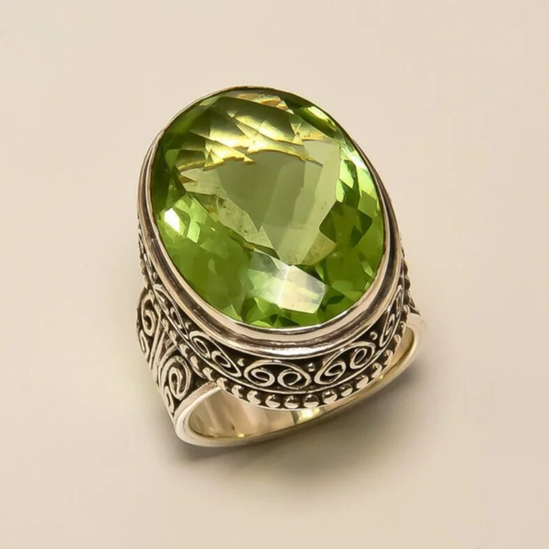 Elegant Vintage Olive Crystal Ring