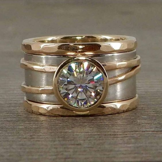 Elegant Dual-Tone Glass Inlaid Ring