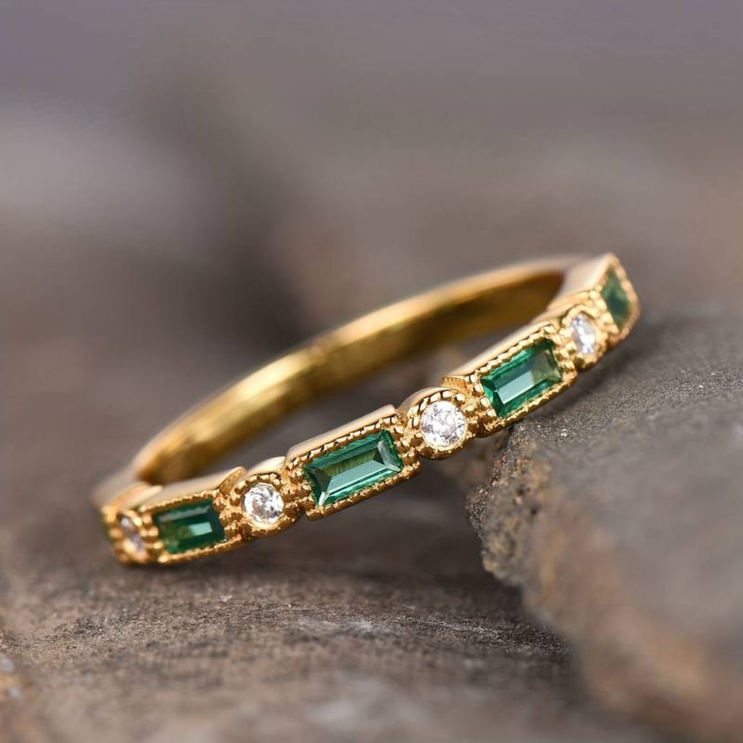 Vintage Emerald Zirconia Ring