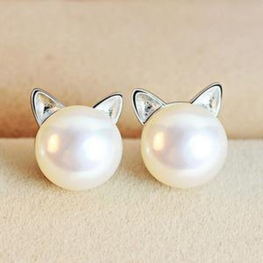 Charming Pearl Kitten Earrings