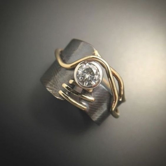 Elegant Silver Gemstone Ring