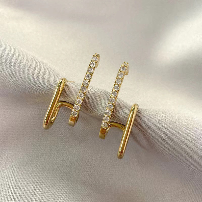 Classic Zircon Earrings - Mia