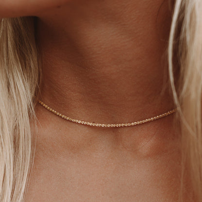 Elegant Gypsophila Clavicle Necklace - Lucy